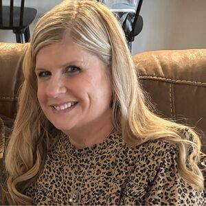 Meet your Posher, Jenny